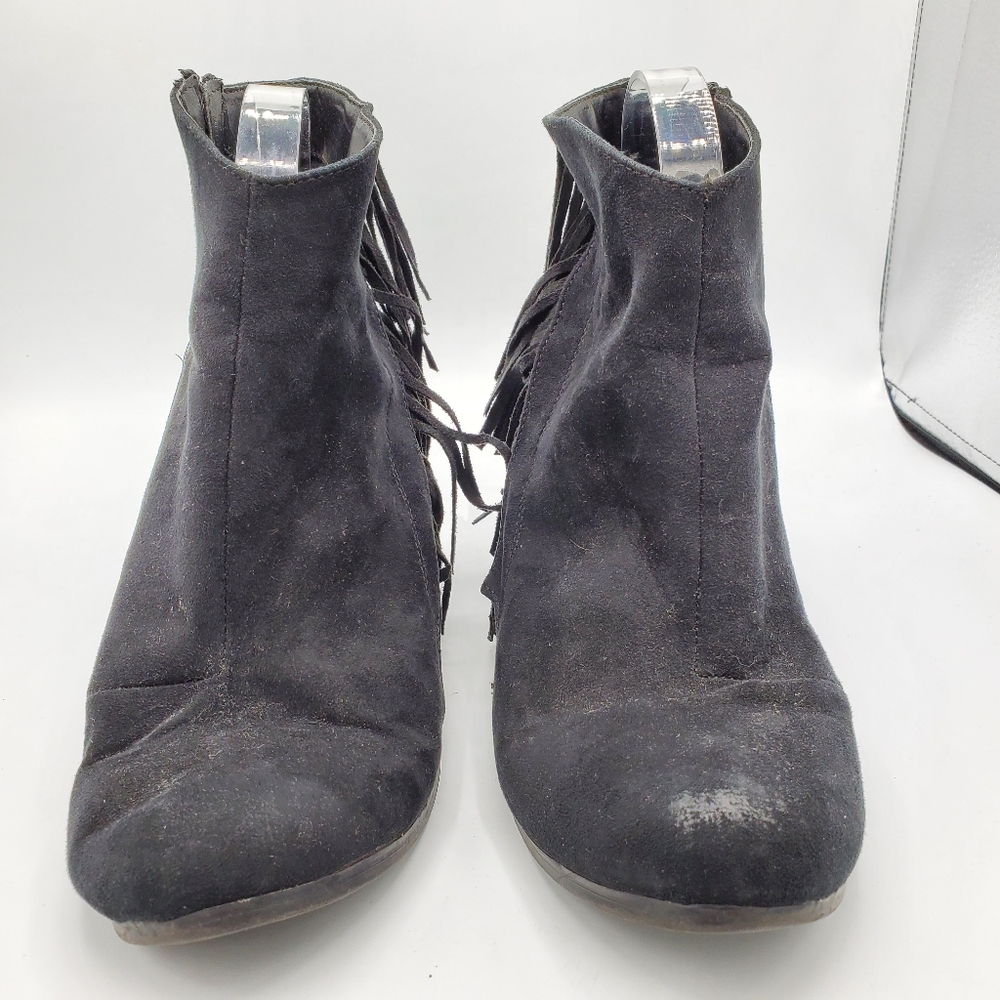 Qupid Black Fringe Suede Ankle Bootie 8